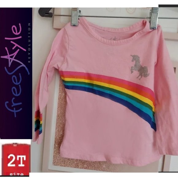 🎁5/$25-Pink rainbow unicorn long sleeve t-shirt, size 2T - Picture 1 of 5